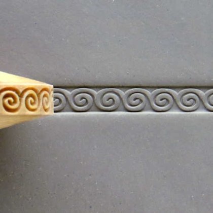 MKM Finger Roller Greek Key Spiral