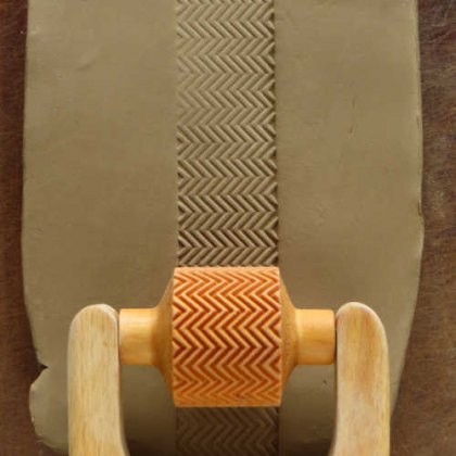 MKM Roller 3cm Small Zigzag RM-016