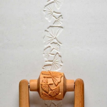 MKM Roller 3cm Gingko Leaves RM-027