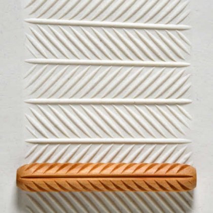 MKM Herringbone Pattern Wooden Hand Roller HR-62