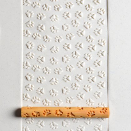 MKM Paw Print Twig Roller TW-30