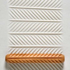 MKM Herringbone Pattern Wooden Hand Roller HR-62