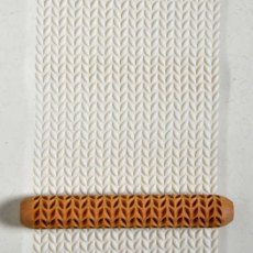 MKM Knit Stitch Wooden Hand Roller HR-63