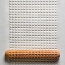MKM Waffle Wooden Hand Roller HR-67