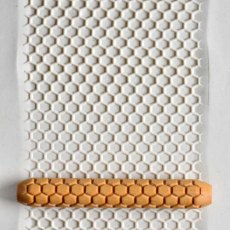 MKM Honeycomb Wooden Hand Roller HR-66