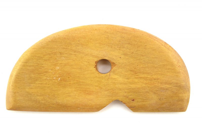Box Wood Rib Large Half Moon With Notch Box Wood Rib Large Half Moon With Notch